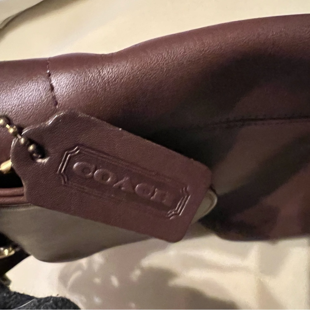 Coach Brown Leather Top-Handle Satchel with Gold Hardware - Picture 9 of 16